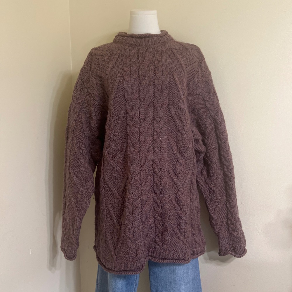 G.H. Bass & Co. Vintage 100% Wool Cable Knit Sweater Made in Scotland Mauve M